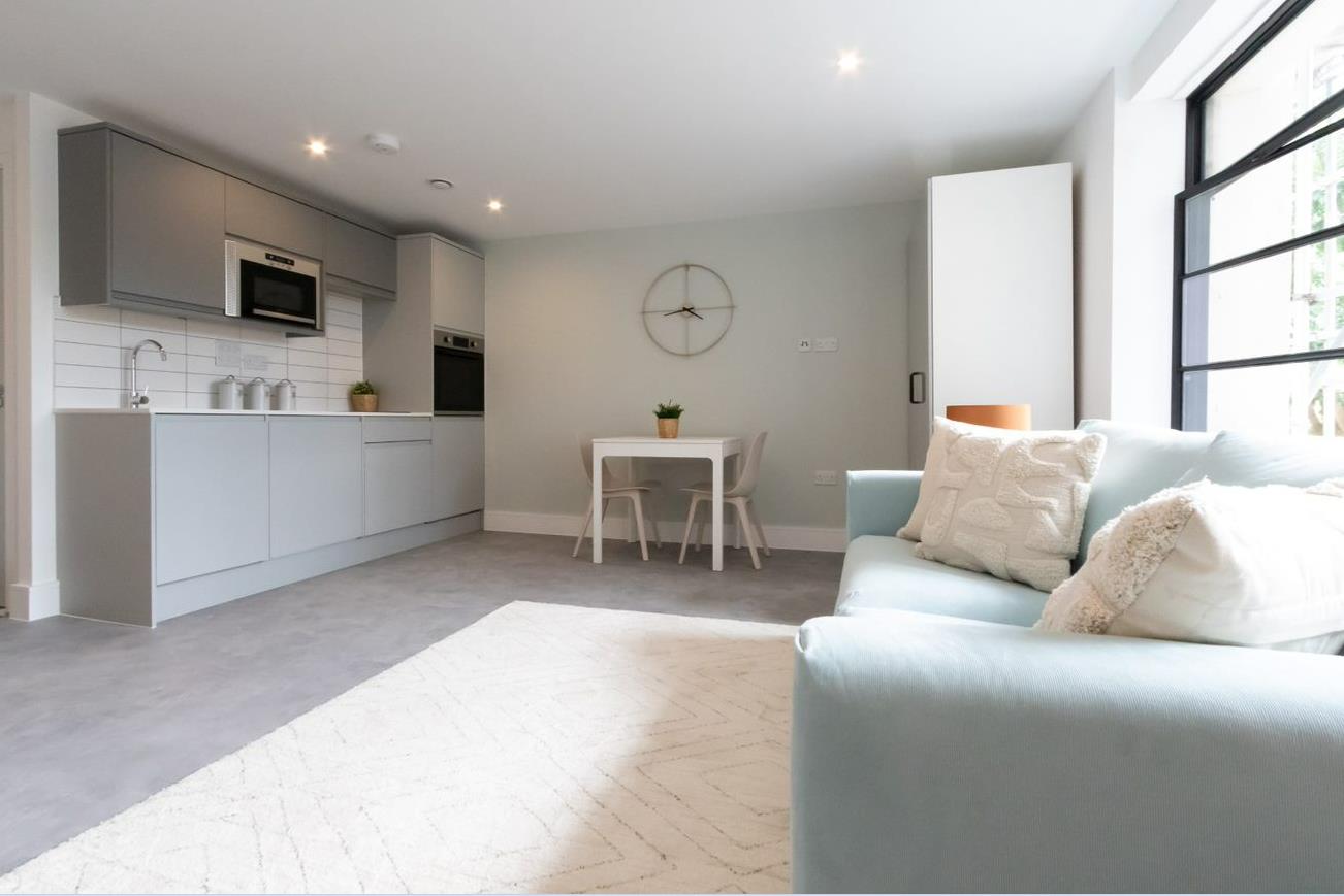 Studio Flat Cleaning